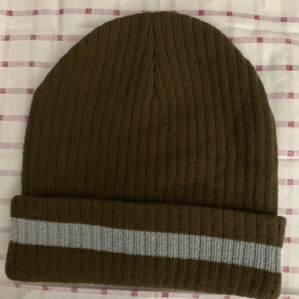 NOT FOR SALE Wearguard beanie